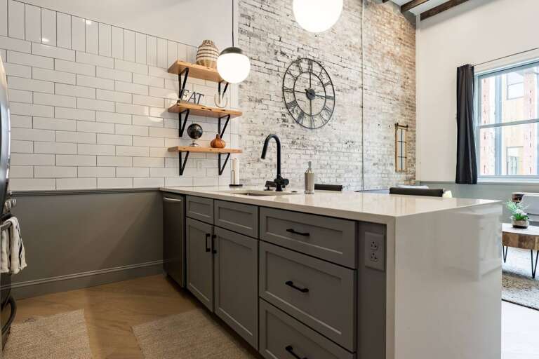 Functional kitchen space with brand new appliances!  Functional kitchen space with brand new appliances!