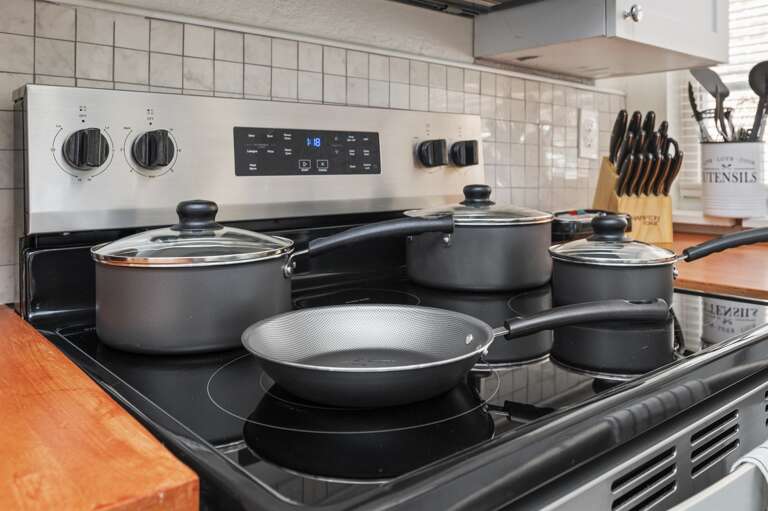 Pots and Pans available for cooking up a quick meal.  Pots and Pans available for cooking up a quick meal.