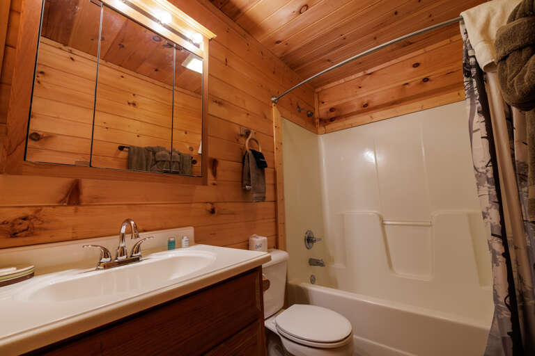 Easy Livin' - Bedroom #1 with Attached Bathroom