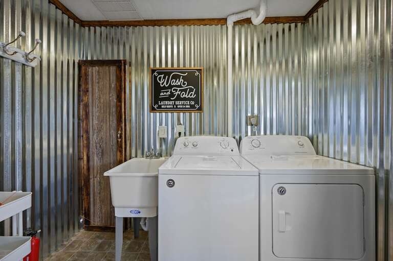 Full Size Washer/Dryer