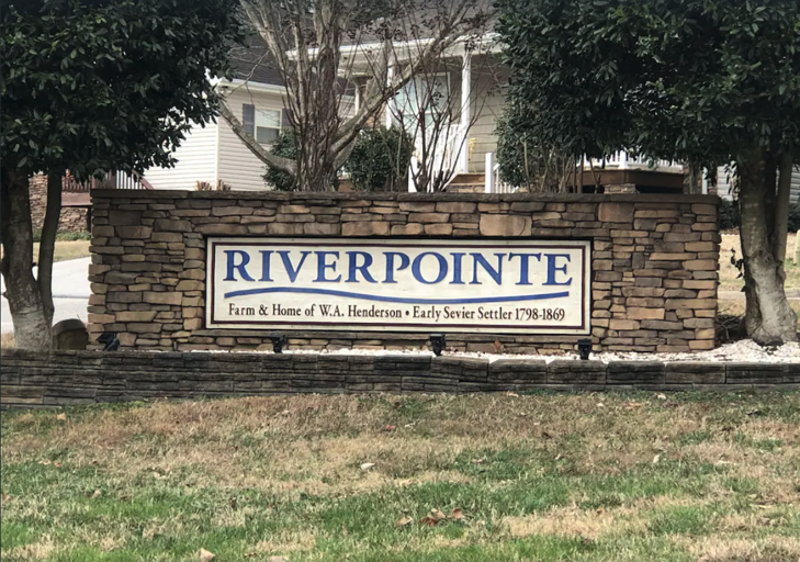 Entrance to the River Pointe Sub Division