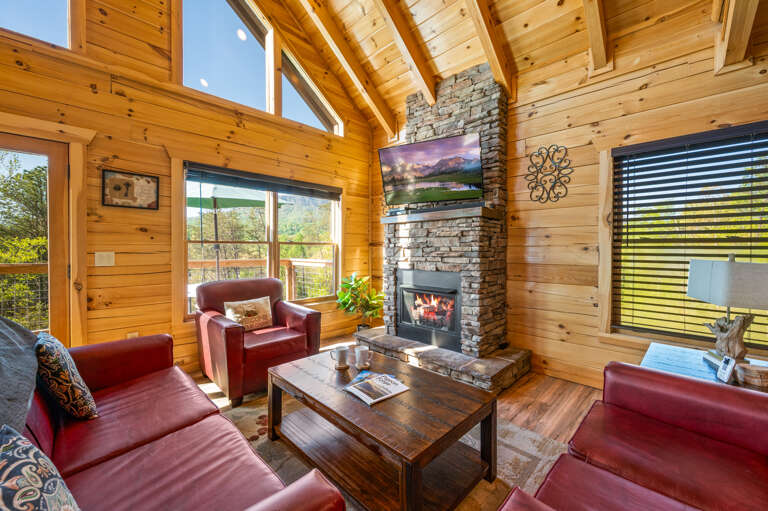 Nothin' But a Good Time - 4 Bedroom Family Lodge