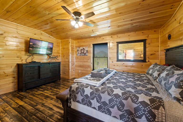 Upper Level King Bedroom