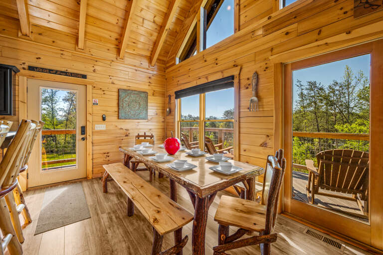 Nothin' But a Good Time - 4 Bedroom Family Lodge