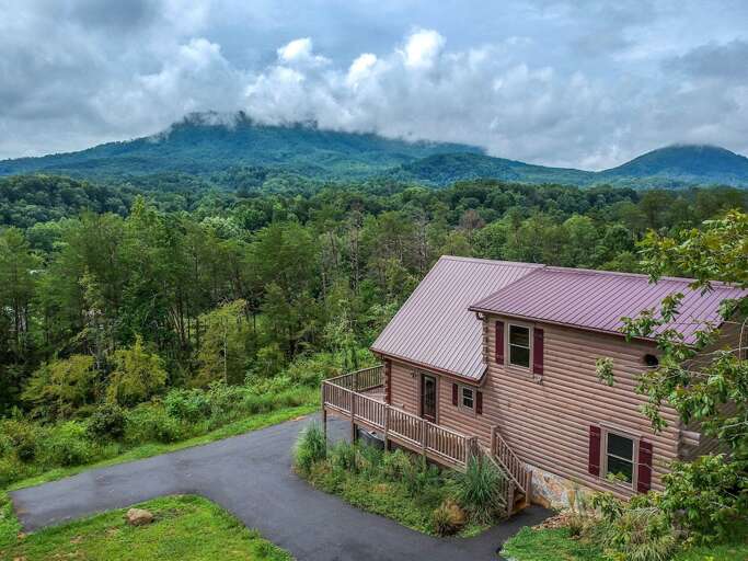 Nothin' But a Good Time - 4 Bedroom Family Lodge Nothin' But a Good Time - 4 Bedroom Family Lodge