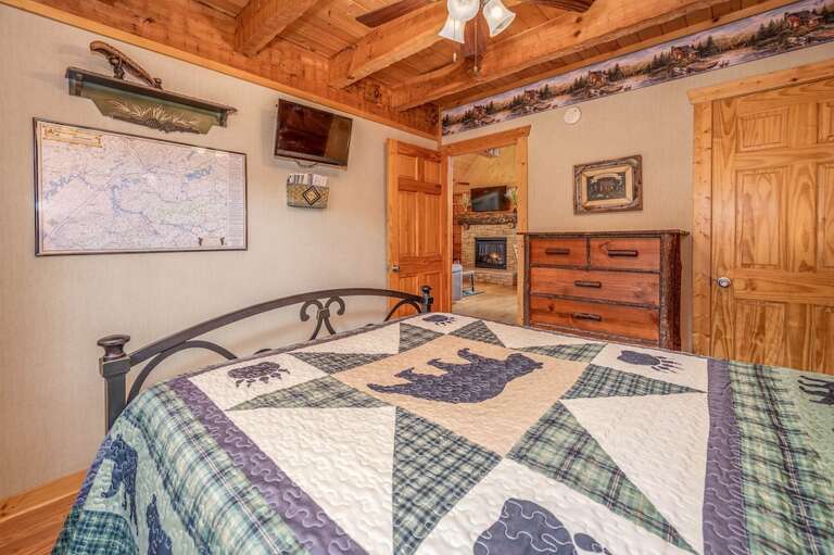 Over the Mountain - Main Level Bedroom #2