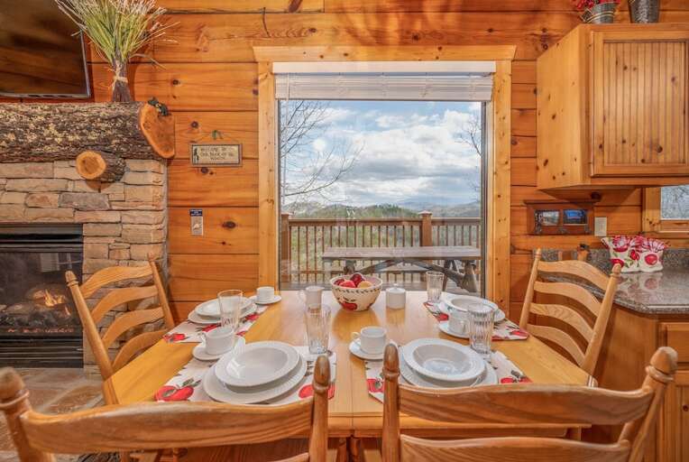 Over the Mountain - Dining Area