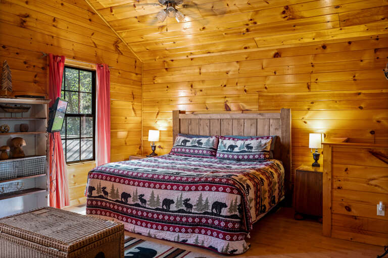 Bedroom Permanent Vacation - Smoky Mountain Honeymoon Cabin