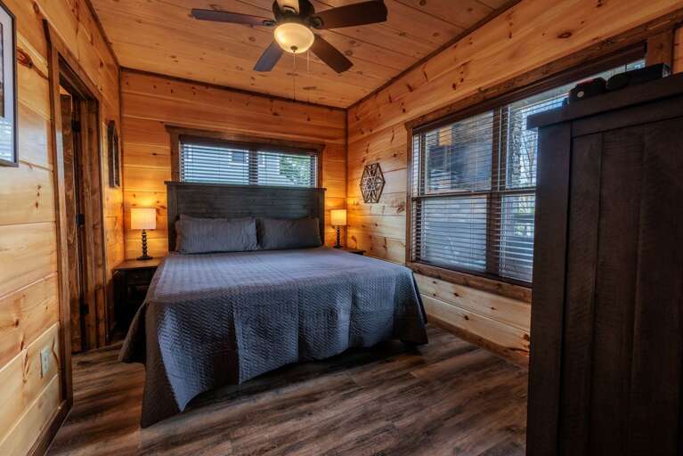 Shelter Me - Main Level King Bedroom Shelter Me - Main Level King Bedroom
