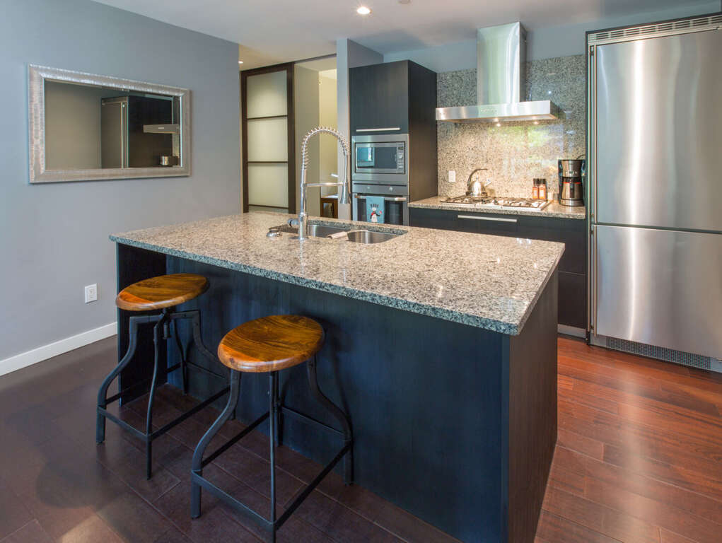 Urban Oasis 1 Bedroom Vacation Condo For Rent Victoria BC Find Rentals