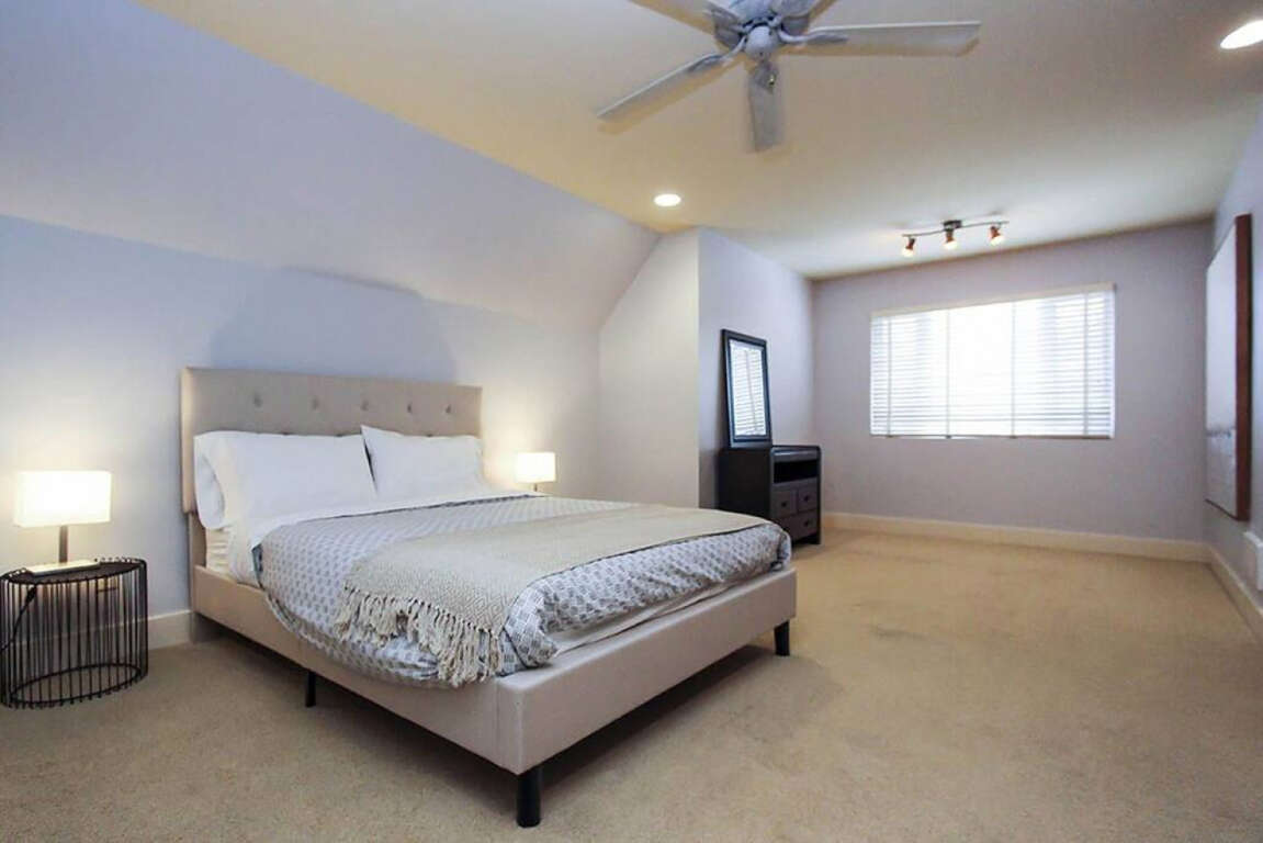 Gardenside Getaway West Kelowna BC 4 Bedroom House for Rent on Vacation