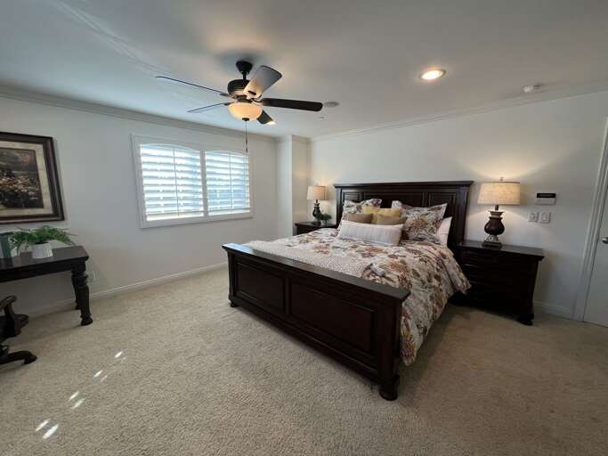 Upstairs Master Bedroom with ensuite Upstairs Master Bedroom with ensuite