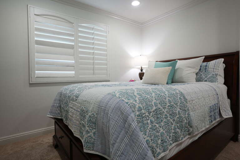 Upstairs queen bedroom Upstairs queen bedroom