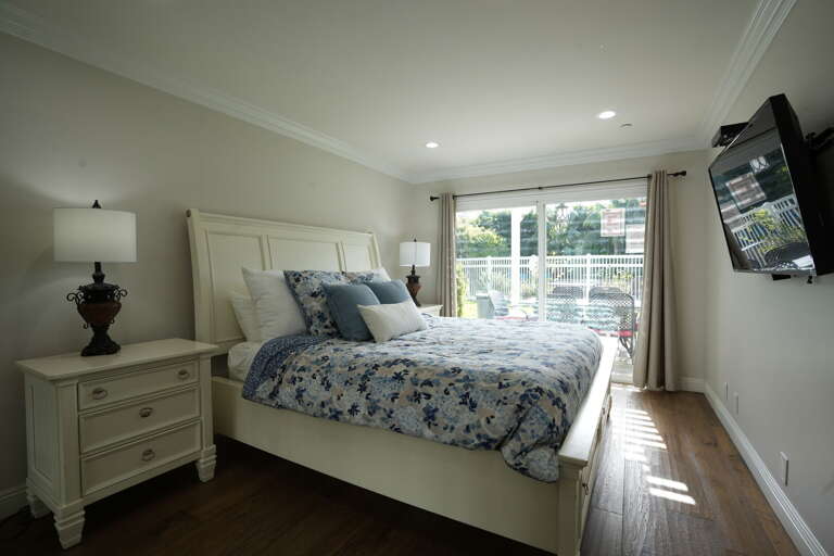 Cal-King Master Bedroom 1 - located on the main floor