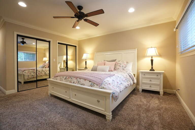 Cal-King Master Bedroom #1