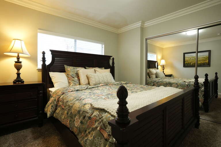 Bedroom #3 Cal-King with use of Hallway Bathroom Bedroom #3 Cal-King with use of Hallway Bathroom