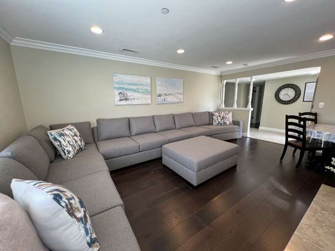 Sectional Sofa has Queen pull out sleeper bed