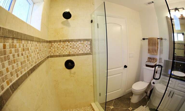 Jack n Jill Bathroom #4 - View #2 Jack n Jill Bathroom #4 - View #2