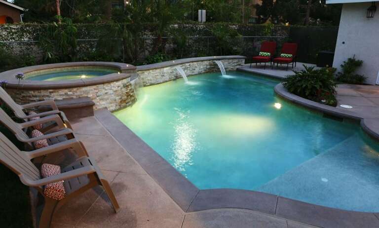 Pool & Spa Pool & Spa