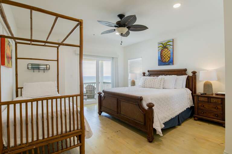 Top Floor West Master- Gulf Front