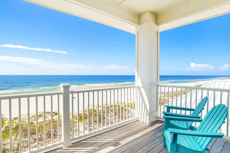 Unobstructed views for miles to the East and West.