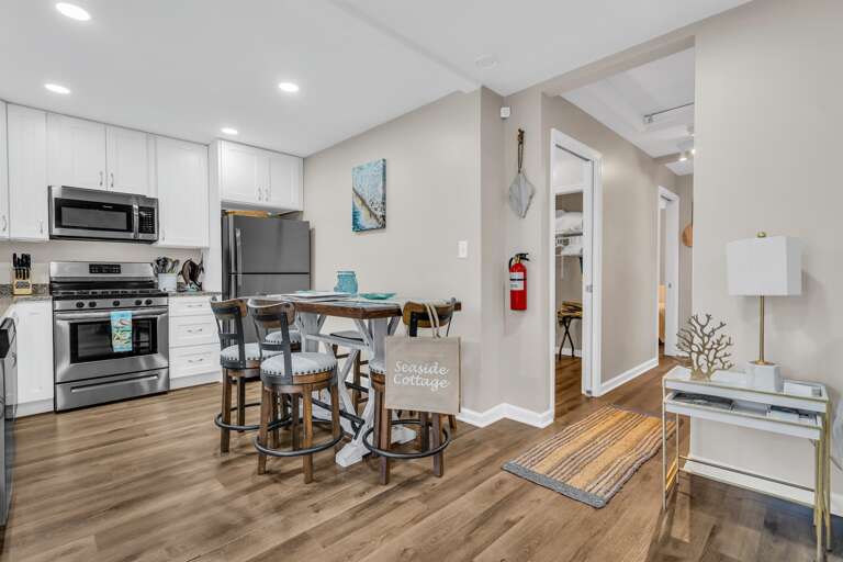 Kitchen / Dining Area - 3