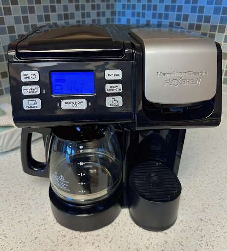 Enjoy your perfect cup with the Hamilton Beach FlexBrew—offering single-serve or full pot options to suit every morning mood. Enjoy your perfect cup with the Hamilton Beach FlexBrew—offering single-serve or full pot options to suit every morning mood.