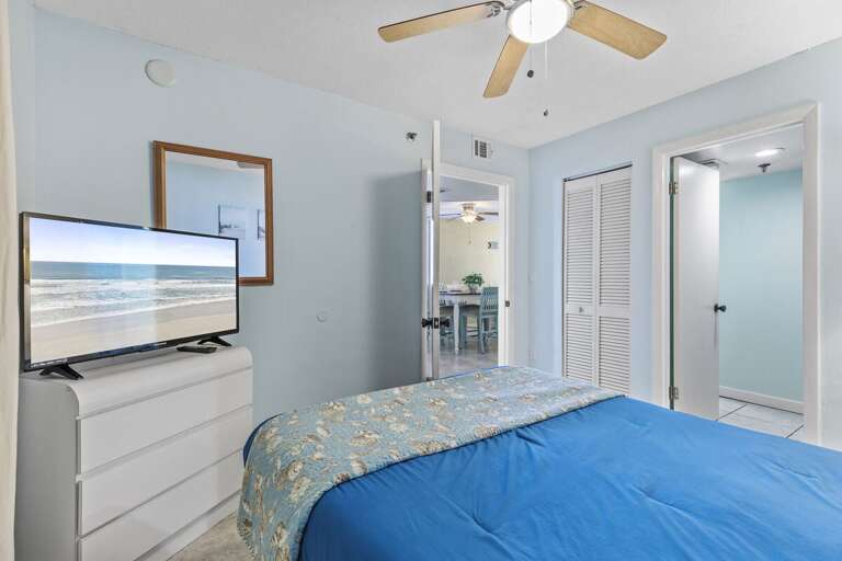 The guest bedroom features a queen bed and convenient access to the bathroom. The guest bedroom features a queen bed and convenient access to the bathroom.