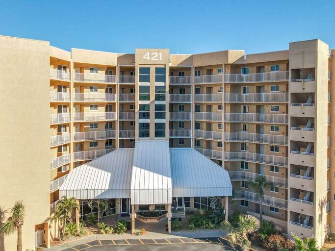 Oceania Plaza entrance to building.