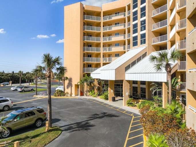 Oceania Plaza entrance to building.