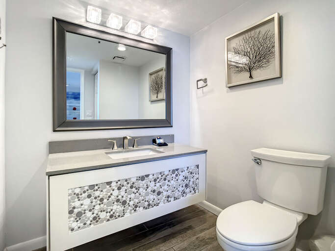 Huge vanity and mirror. Huge vanity and mirror.