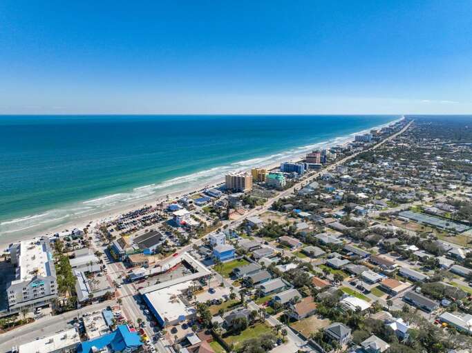 Coastal view of New Smyrna Beach