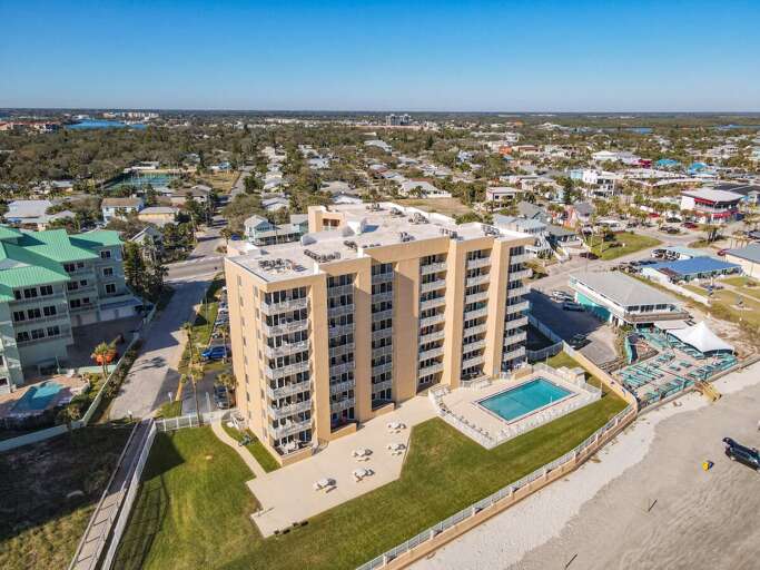 Beach view of Oceania.