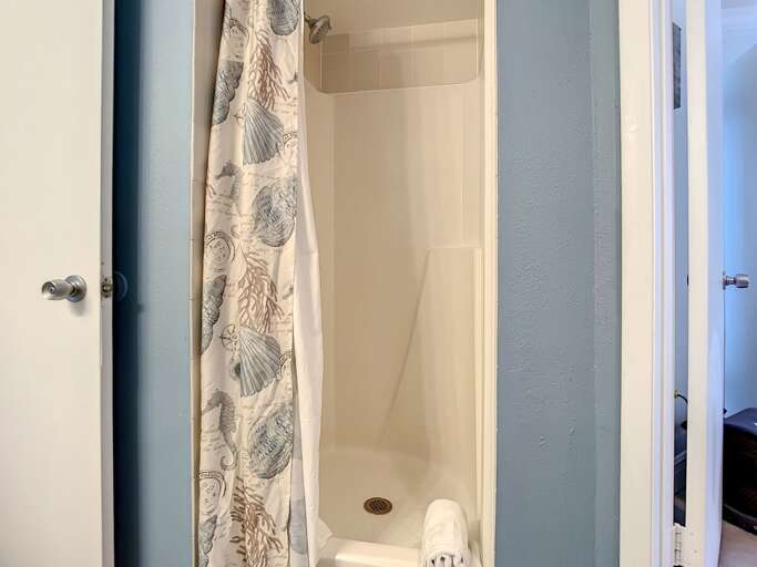 Walk in shower. Access to master and guest bathroom. Walk in shower. Access to master and guest bathroom.