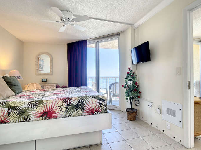 Access to balcony and mounted TV. Access to balcony and mounted TV.