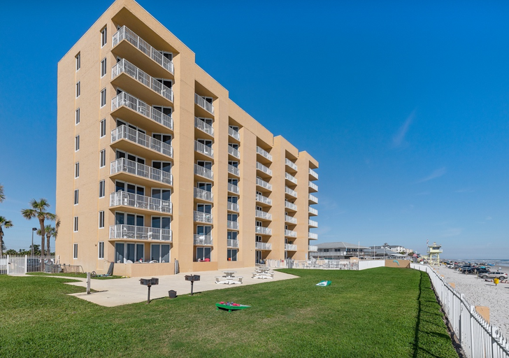 Stay in this oceanfront condo with private balconies, direct beach access, outdoor seating, and picnic areas. Perfect for enjoying sun, sand, and relaxation during your beach stay.