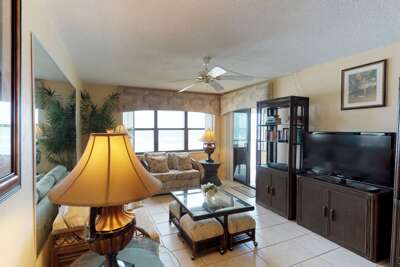 NSB Castle Reef 302-Sea La Vie