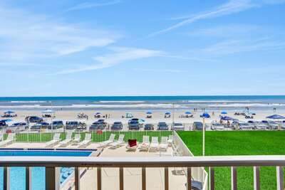 Oceania Beach Club 204