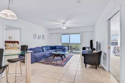 NSB Oceanwalk Bldg 15 Unit 602- Oceanwalk suite