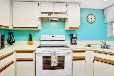 Sea Woods Condo 131 - Coastal Hide Away