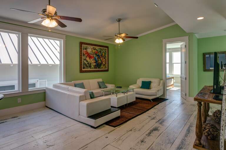 2nd Level Great Room