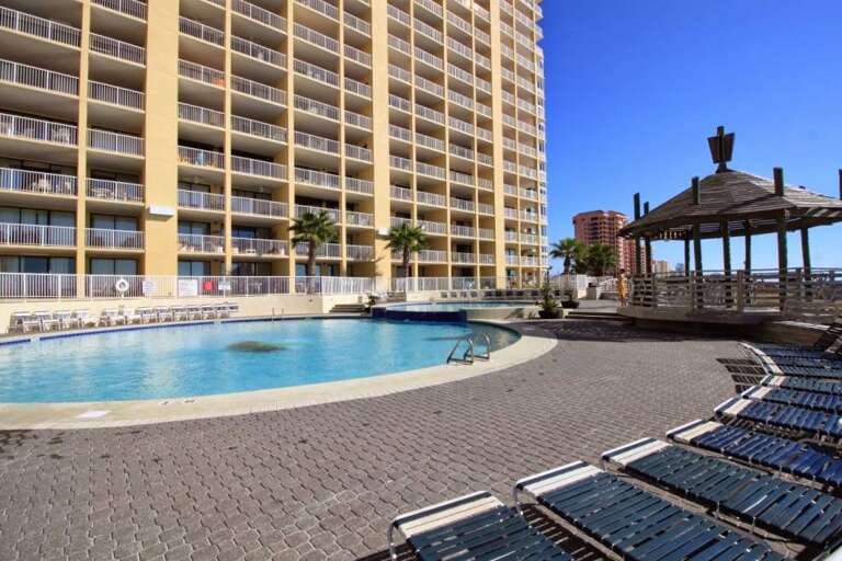 Resort Style Pool - This Outdoor Pool will be closed 8/19/2024-3/1/2025 (Indoor pool will remain open) Resort Style Pool - This Outdoor Pool will be closed 8/19/2024-3/1/2025 (Indoor pool will remain open)