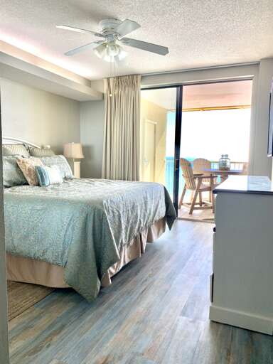 Master w/ 50” HDTV