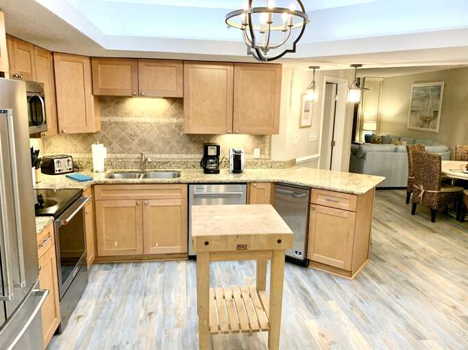 Well Stocked Kitchen for the chef!