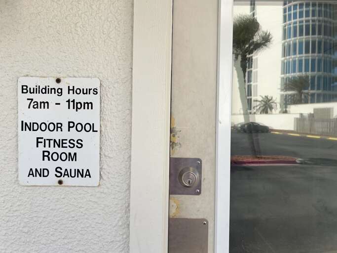 Hours are 7am to 11pm for all pools and amenities