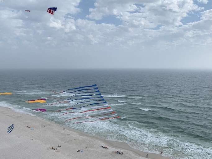 Summer House has fun people too!