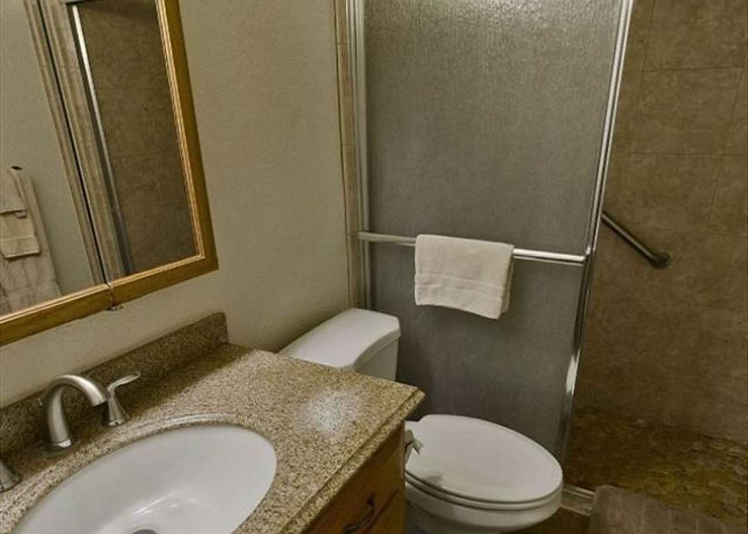 MAALAEA BANYANS 202 1 Bedroom Vacation Rental Property in Wailuku HI