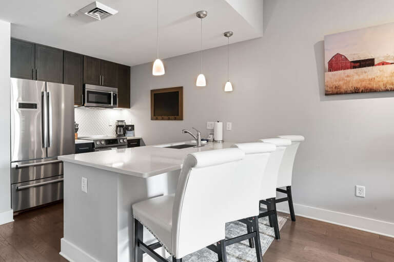 45 Asheland Ave Unit 301-105.jpg