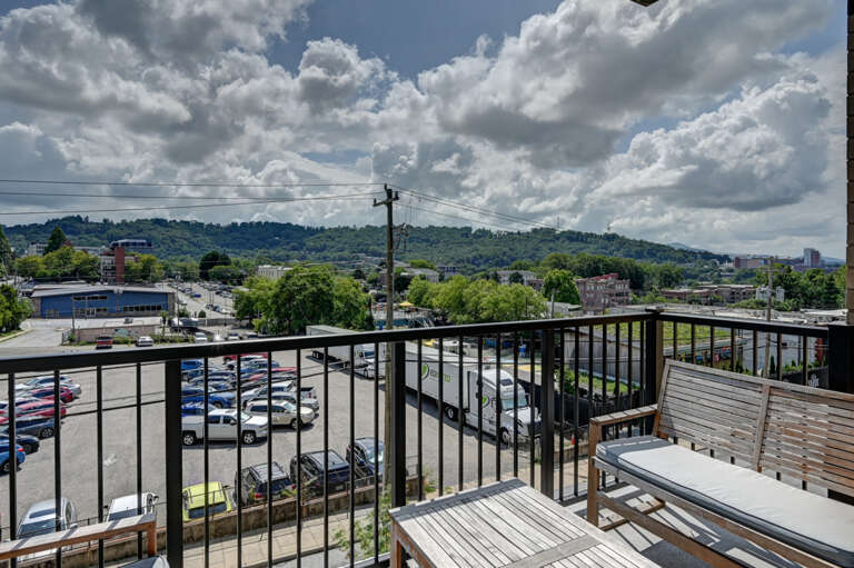 Copy of 45 Asheland Unit 307-201.jpg