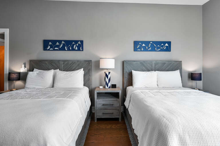 Copy of 45 Asheland Unit 307-126.jpg